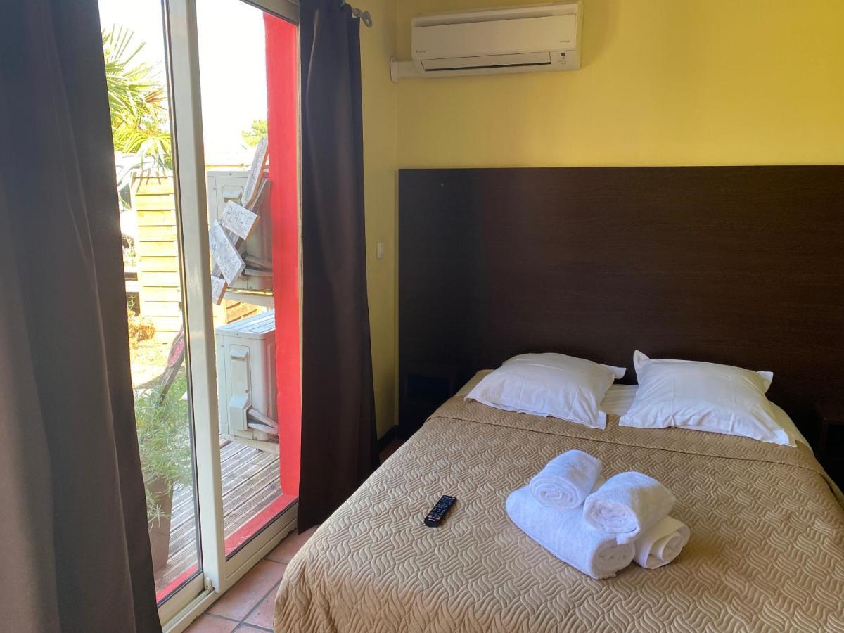 Hotel Le 28 拉特斯特德布赫 外观 照片