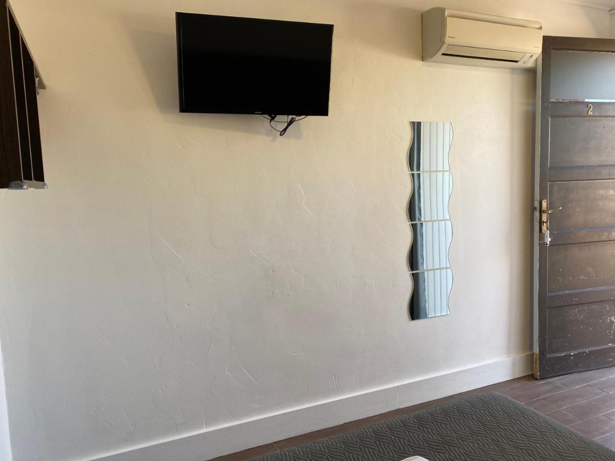 Hotel Le 28 拉特斯特德布赫 外观 照片