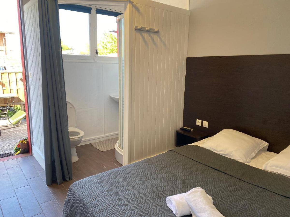 Hotel Le 28 拉特斯特德布赫 外观 照片
